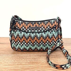 Vera Bradley Small Quilted Crossbody Purse Geometric Print Shoulder Bag